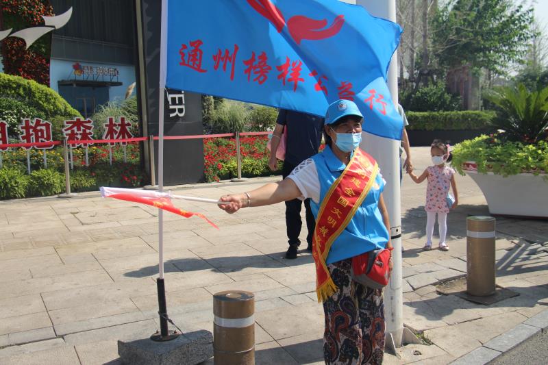 <strong>欧美成人操肥逼</strong>